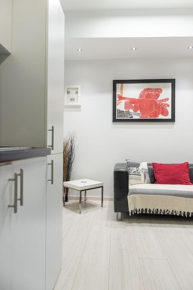 Acropolis Cozy Studio By Livin Urbban Athen Eksteriør bilde