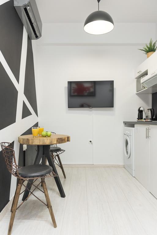 Acropolis Cozy Studio By Livin Urbban Athen Eksteriør bilde